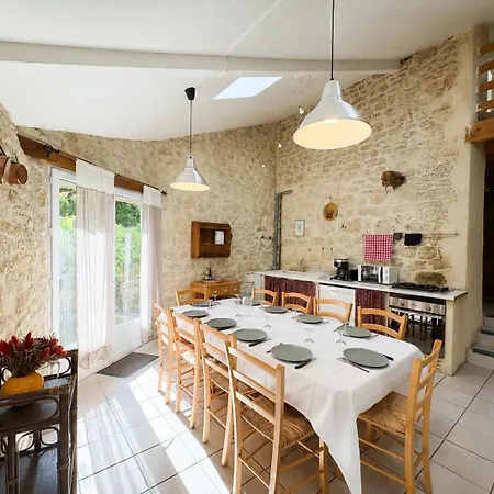 Les Instants Du Lot Πανσιόν