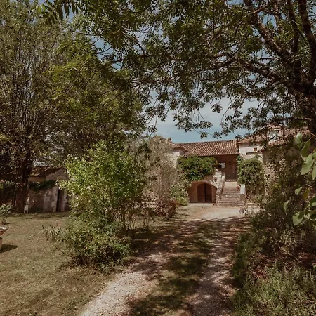 Πανσιόν Les Instants Du Lot