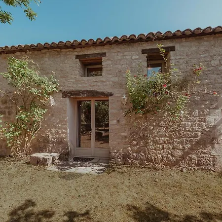 Les Instants Du Lot Πανσιόν